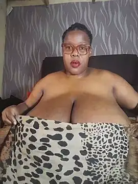 BoobsQueen46K's Live XXX Chat