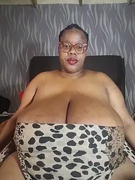 BoobsQueen46K's Webcam Show