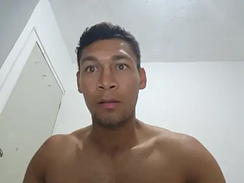 RyanLeon01 Webcamshow