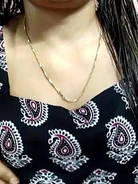 Wild-janvi's Webcam Show