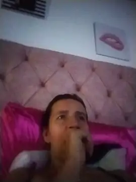חדר צ'אט בשידור חי של solpeich