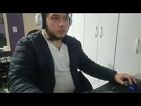 Show de TuPeludito_22 na webcam