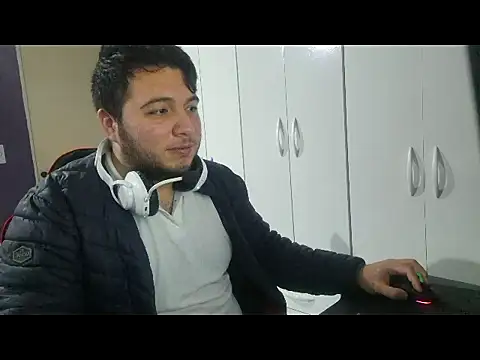 TuPeludito_22 webcam show