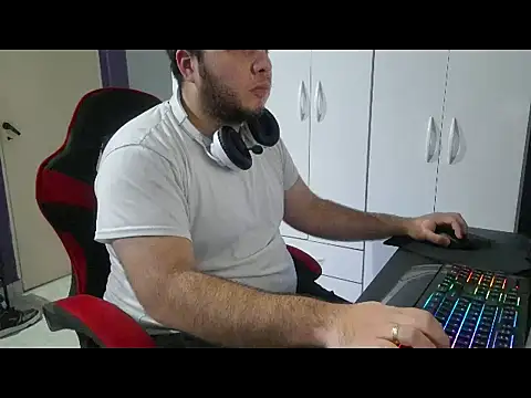 Show de TuPeludito_22 na webcam