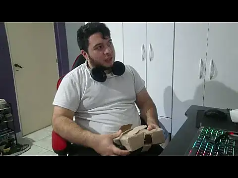 הופעת וובקאם של TuPeludito_22