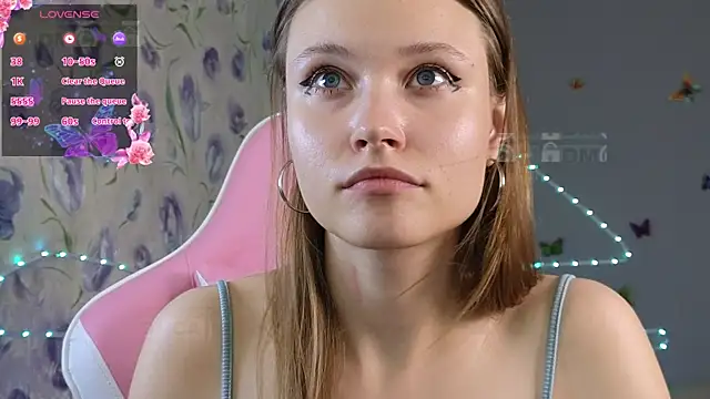 Armurra15 Adlı Modelin Canlı XXX Sohbeti