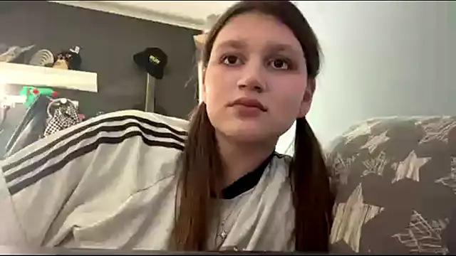 Živý XXX chat BreeEvett