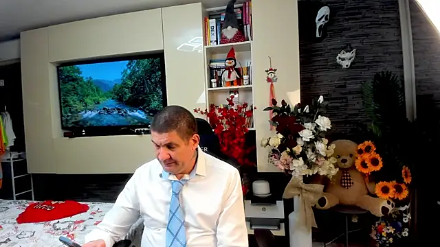 SpartacusDaddy48 Pertunjukan Webcam