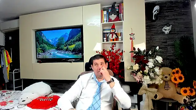 SpartacusDaddy48 Show Webcam