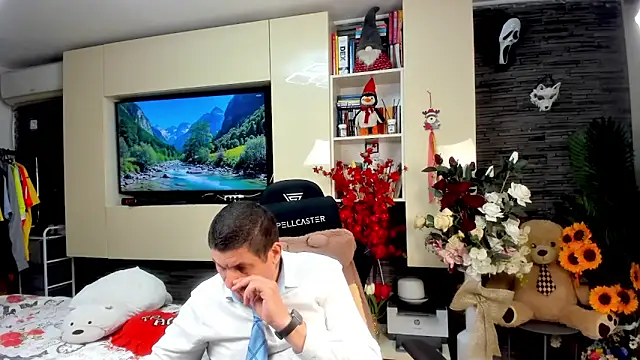 Chatroom XXX en direct de SpartacusDaddy48