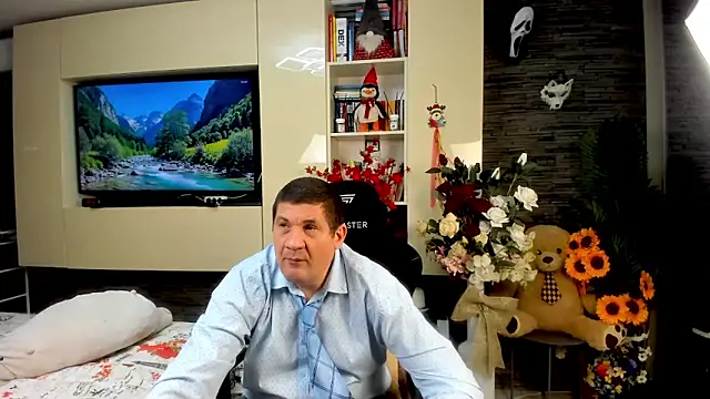 SpartacusDaddy48 Webcam show