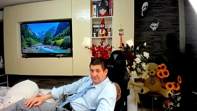 SpartacusDaddy48 Webcam show
