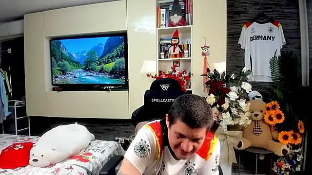 SpartacusDaddy48 Webcam show