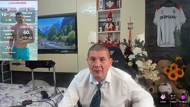 SpartacusDaddy48 Webcam show