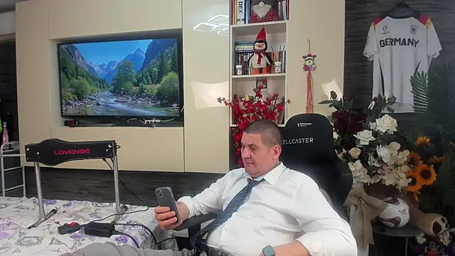 SpartacusDaddy48 Webcam show