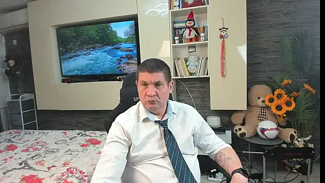 SpartacusDaddy48 Webcam show