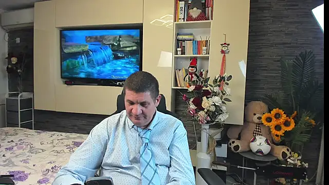 SpartacusDaddy48 Webcam show
