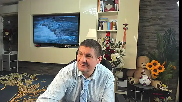 SpartacusDaddy48 Webcam show