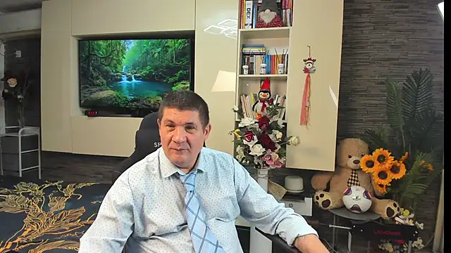 SpartacusDaddy48 Show Webcam