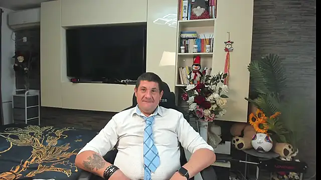 SpartacusDaddy48 Webcam show