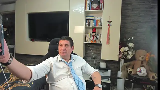 SpartacusDaddy48 Show Webcam