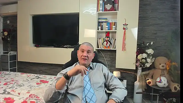 SpartacusDaddy48 Adlı Modelin Web Kamerası Şovu