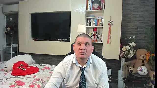 SpartacusDaddy48 Webcam show