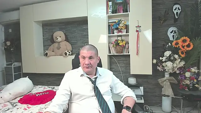 SpartacusDaddy48 – webcam-show