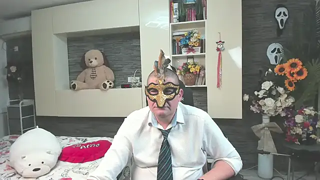 SpartacusDaddy48's Webcam Show