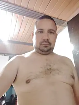 הופעת וובקאם של maximox69