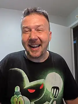 Bo0g webkamerás műsora