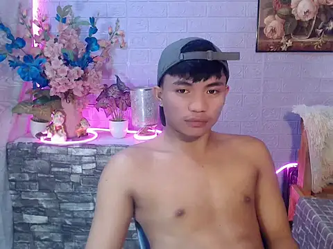mostwantedtwink Show in webcam