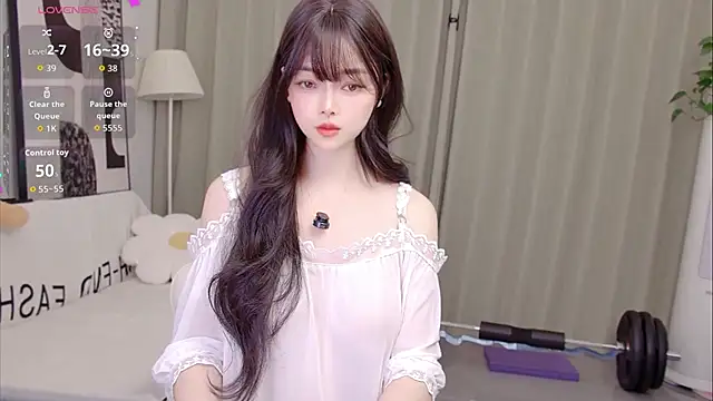 uikyy1 Show Webcam