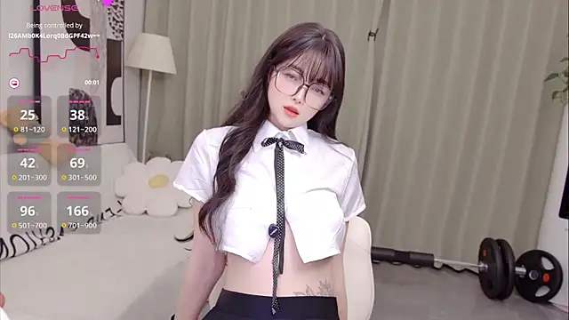 uikyy1 Show Webcam