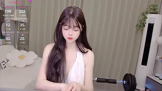 uikyy1 网络视讯表演