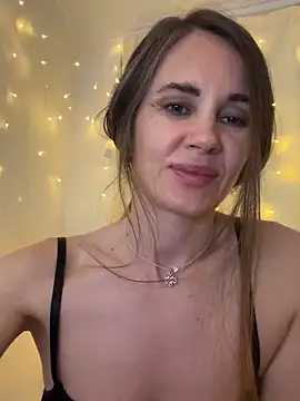 LucieMack – Naživo XXX chat