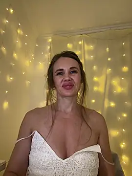 دردشة LucieMack الجنسية المباشرة