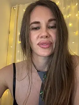 LucieMack Show Webcam