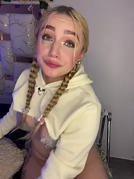 Chat +18 de Sara_Sophia420 ao vivo
