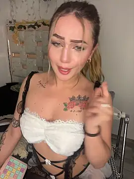 Sara_Sophia420 Webcam-Show