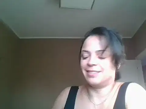 ITALIANASISIXX Show in webcam