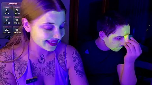 Pokazy przed kamerką – INSOMNIA_strip
