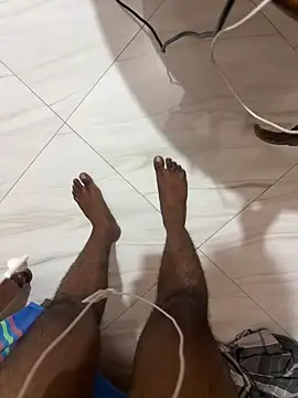 Creepyboy_77 Adlı Modelin Web Kamerası Şovu