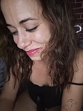 HotGinger66 webkamerás műsora