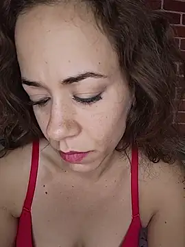 Chat +18 de HotGinger66 ao vivo