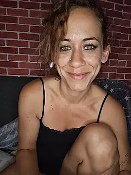 HotGinger66 webkamerás műsora