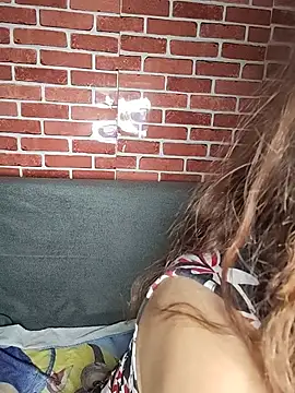 Chat XXX en directo de HotGinger66