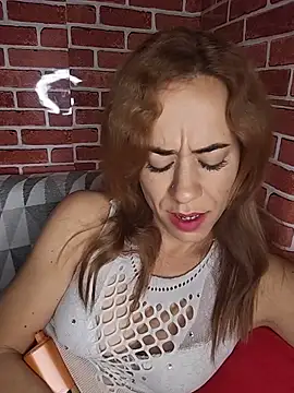 HotGinger66 – Live XXX-chat