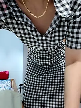 Ana_baby01 Adlı Modelin Canlı XXX Sohbeti