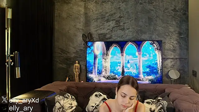 Pokazy przed kamerką – daddyonlyloveme